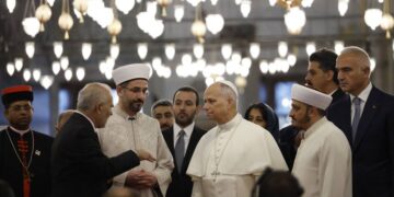 Pope Leo XIV Makes Symbolic Visit to Istanbul’s Blue Mosque Pope Leo XIV's Visit to Istanbul’s Blue Mosque