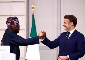 Photo of French President Emmanuel Macron and Nigerian president Bola Tinubu