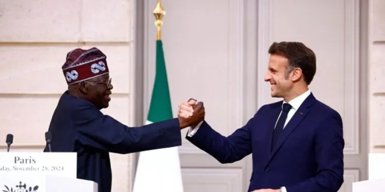 Photo of French President Emmanuel Macron and Nigerian president Bola Tinubu