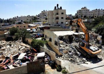 Israel Demolishes East Jerusalem Building