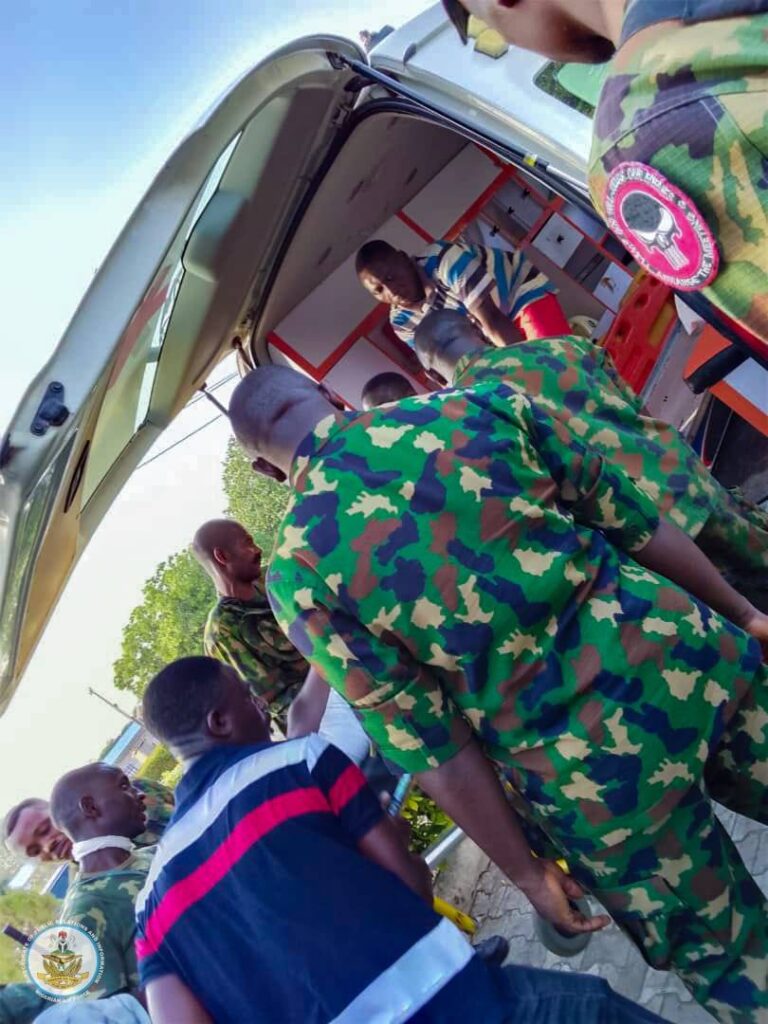 Injured Alpha Jet pilots