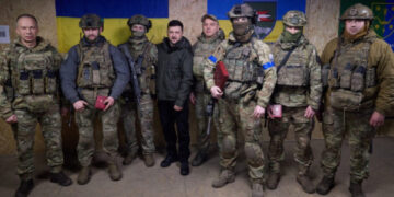 Ukraine Pushes Back Russian Forces as Zelensky Visits Frontline Troops Near Kupiansk Zelensky Visits Troops