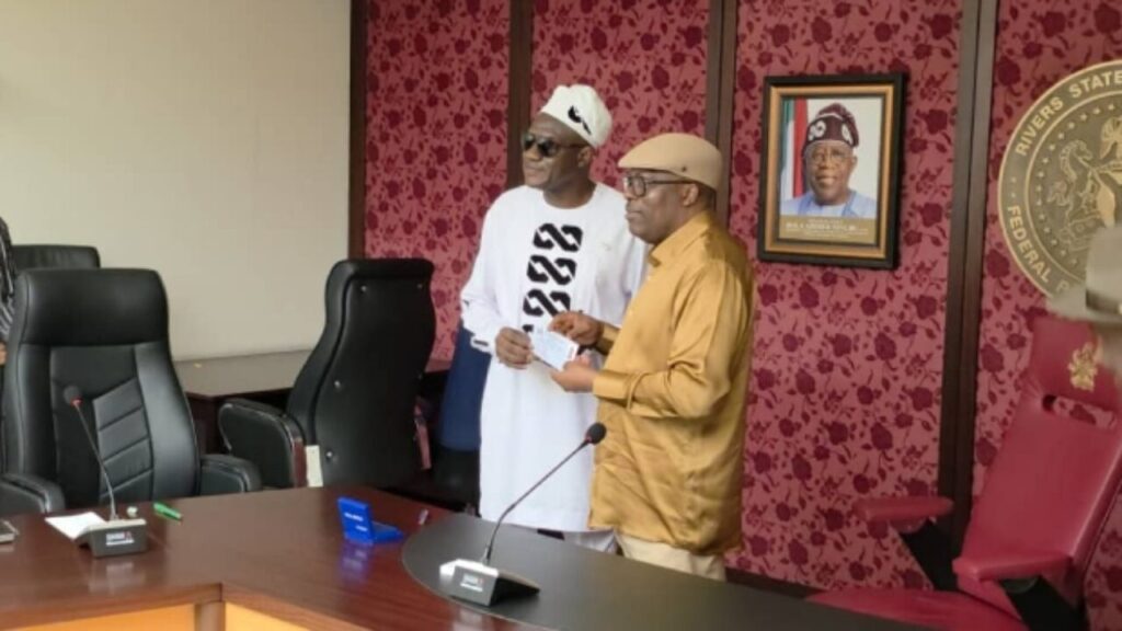 Fubara Receives APC Membership Card