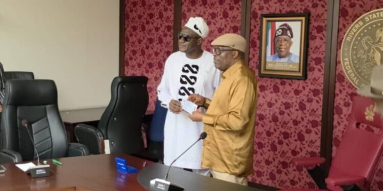 Fubara Receives APC Membership Card