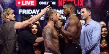 Anthony Joshua versus Jake Paul f