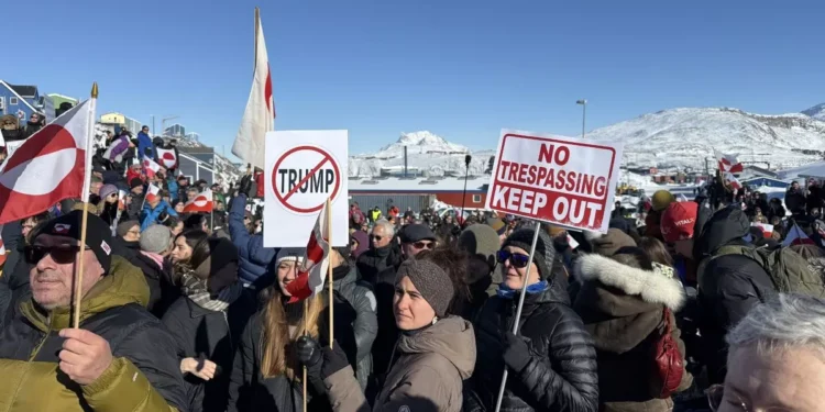 Greenlanders Protest over Trump