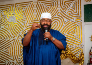 Governor Umaru Bago speaking