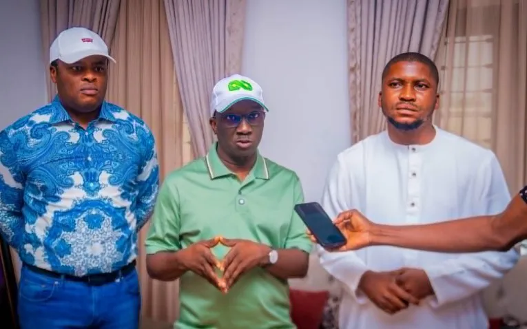 Okpebholo and AAU Students