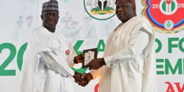 FG Honours Nigerian Army Officers, Soldiers for Gallantry, Service Nigerian Army Officers