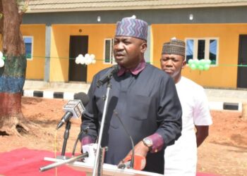 Zamfara Governor Gifts Cars To 40 Imams