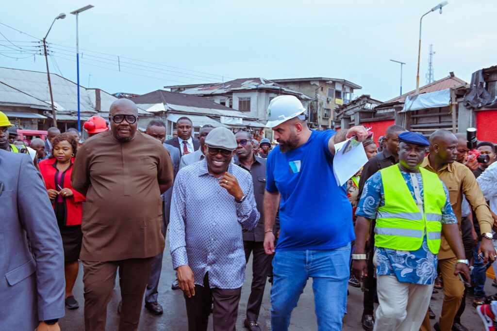 Fubara visits the modern market at the Creek Road Market area