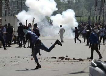 police fire teargas at protesters