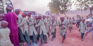 Governor Rescues 140 Schoolchildren from Late-Night Fire 140 Children Rescued From School Fire