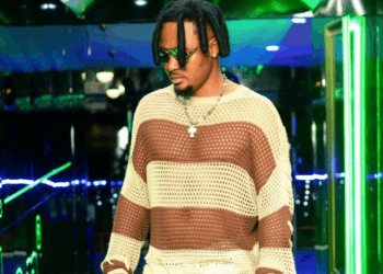 Popular Nigerian Singer Shot Dead In Lagos