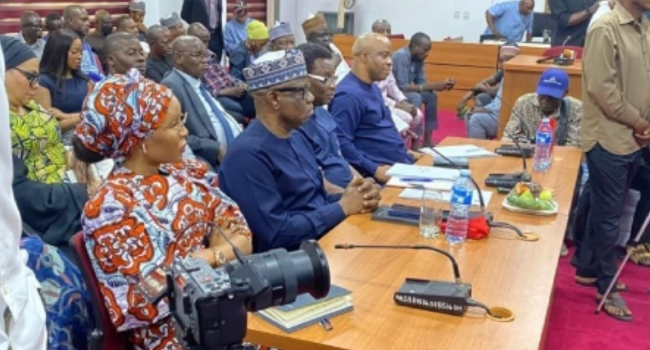 Senate Committee on Public Accounts