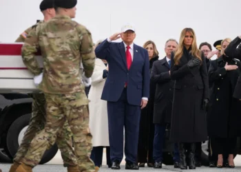 Donald Trump Honors Fallen US Soldiers