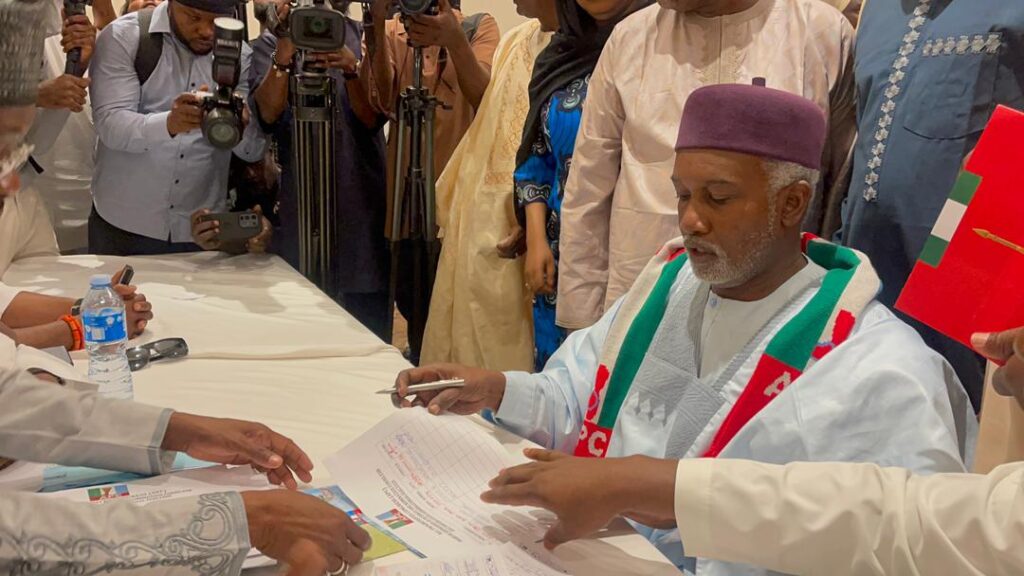 Photo of Yusuf Tuggar