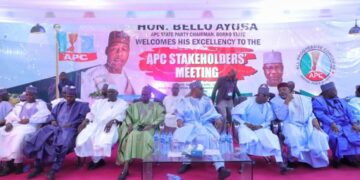 Zulum Cries, Seeks Forgiveness as APC Backs Tinubu–Shettima Zulum at APC stakeholders meeting