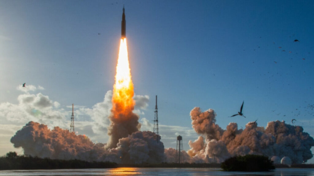 NASA Gives Artemis Crew Green Light for Moon Flyby Artemis Crew Rocket