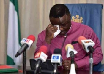 Former Governor of Cross River State, Ben Ayade, Crying.