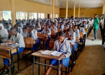 FG reduces textbook fees
