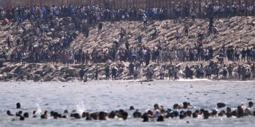 Spain Deploys Military to Ceuta After Unprecedented Migrant Crossing Spain