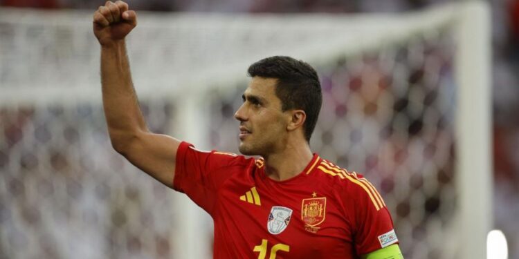 Barcelona Steps Up Pursuit of Rodri Rodri